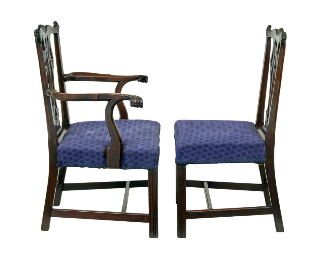 Early 19th Century Set of 10 Chippendale Design Dining Chairs — image 8