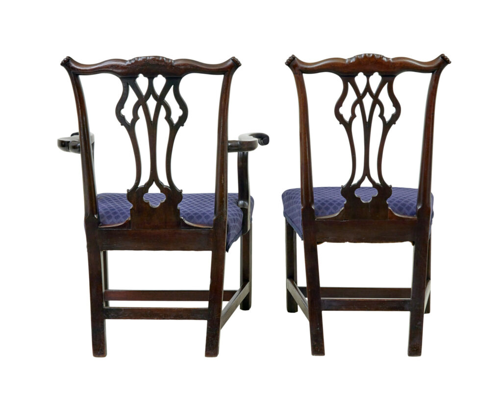 Early 19th Century Set of 10 Chippendale Design Dining Chairs — image 7