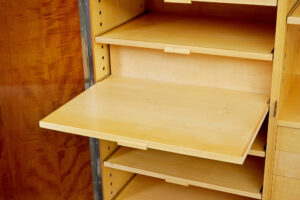 Mid Century Birch Wardrobe by Oscar Nilsson Nordiska Kompaniet — thumbnail 4