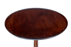 Early 19th Century Georgian Mahogany Tripod Table — thumbnail 3
