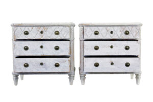Swedish Pair of White 19th Century Painted Chest of Drawers — thumbnail 9