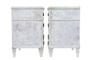 Swedish Pair of White 19th Century Painted Chest of Drawers — thumbnail 7