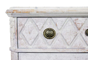Swedish Pair of White 19th Century Painted Chest of Drawers — thumbnail 5