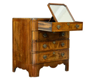 Early 20th Century Walnut Queen Anne Inspired Chest of Drawers — thumbnail 3