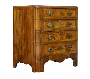 Early 20th Century Walnut Queen Anne Inspired Chest of Drawers — thumbnail 2