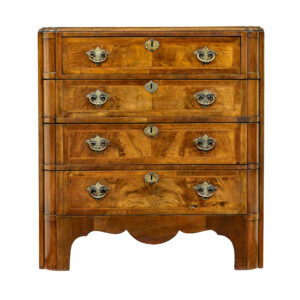EARLY 20TH CENTURY WALNUT QUEEN ANNE INSPIRED CHEST OF DRAWERS