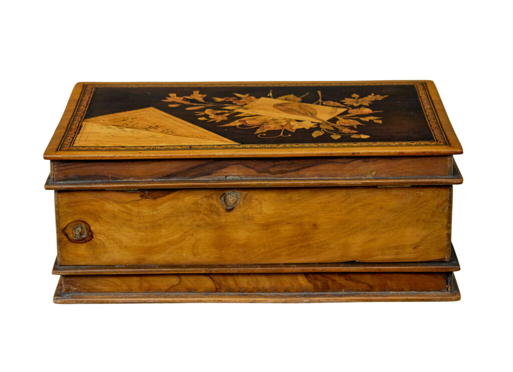 Decorative 19th Century Book Shaped Inlaid Olive Box — image 5