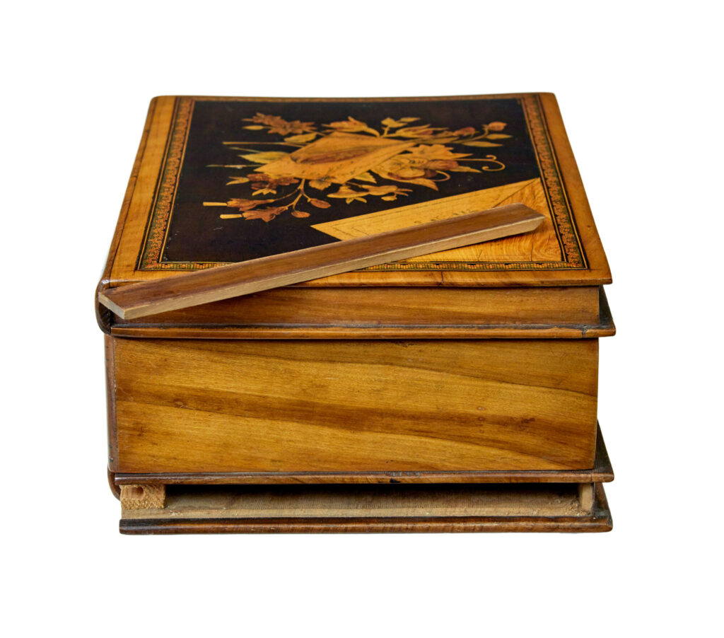Decorative 19th Century Book Shaped Inlaid Olive Box — image 4