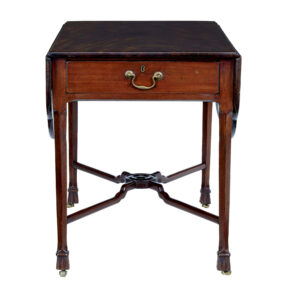 18th Century Chippendale Mahogany Pembroke Table — thumbnail 7