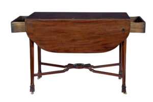 18th Century Chippendale Mahogany Pembroke Table — thumbnail 6