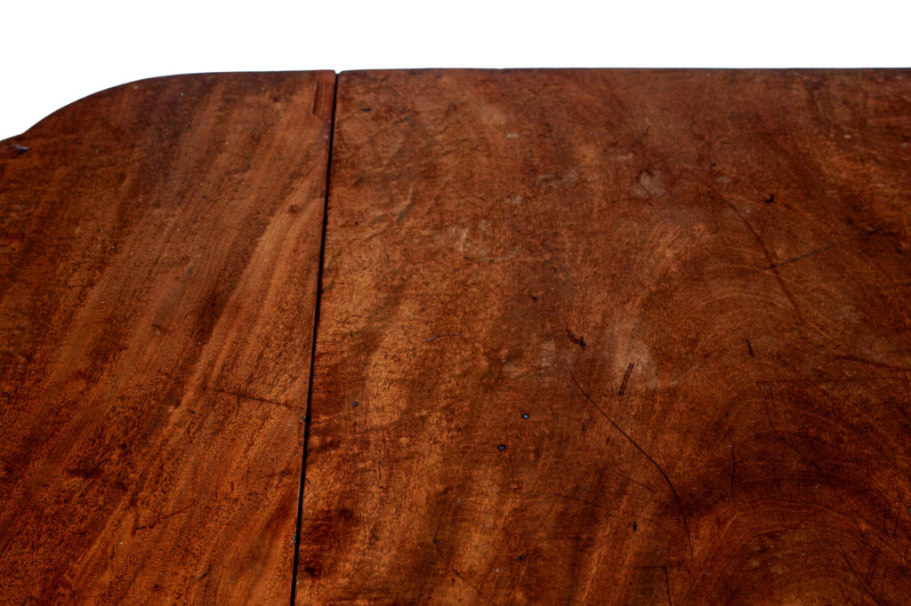 18th Century Chippendale Mahogany Pembroke Table — image 2