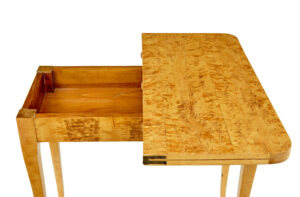 19th Century Swedish Burr Birch Tea Table — thumbnail 6