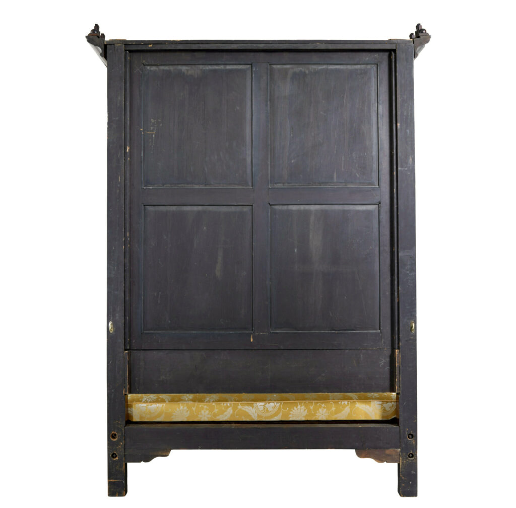 Rare 19th Century Mahogany and Porcelain 4 Poster Bed — image 10