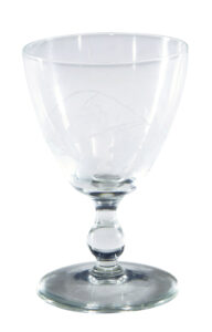 A Fine Collection of 1930’s Riihimaki Savoy Vine Etched Glasses — thumbnail 8