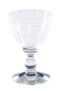 A Fine Collection of 1930’s Riihimaki Savoy Vine Etched Glasses — thumbnail 6