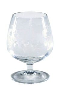 A Fine Collection of 1930’s Riihimaki Savoy Vine Etched Glasses — thumbnail 3