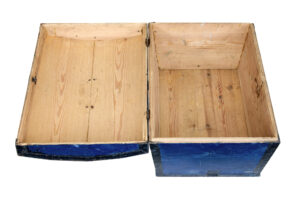 Mid 19th Century Small Swedish Dome Top Box — thumbnail 2