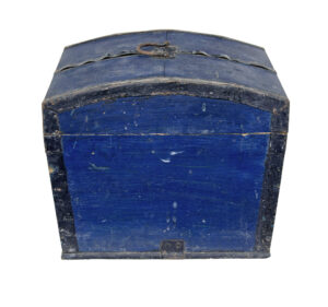 Mid 19th Century Small Swedish Dome Top Box — thumbnail 6
