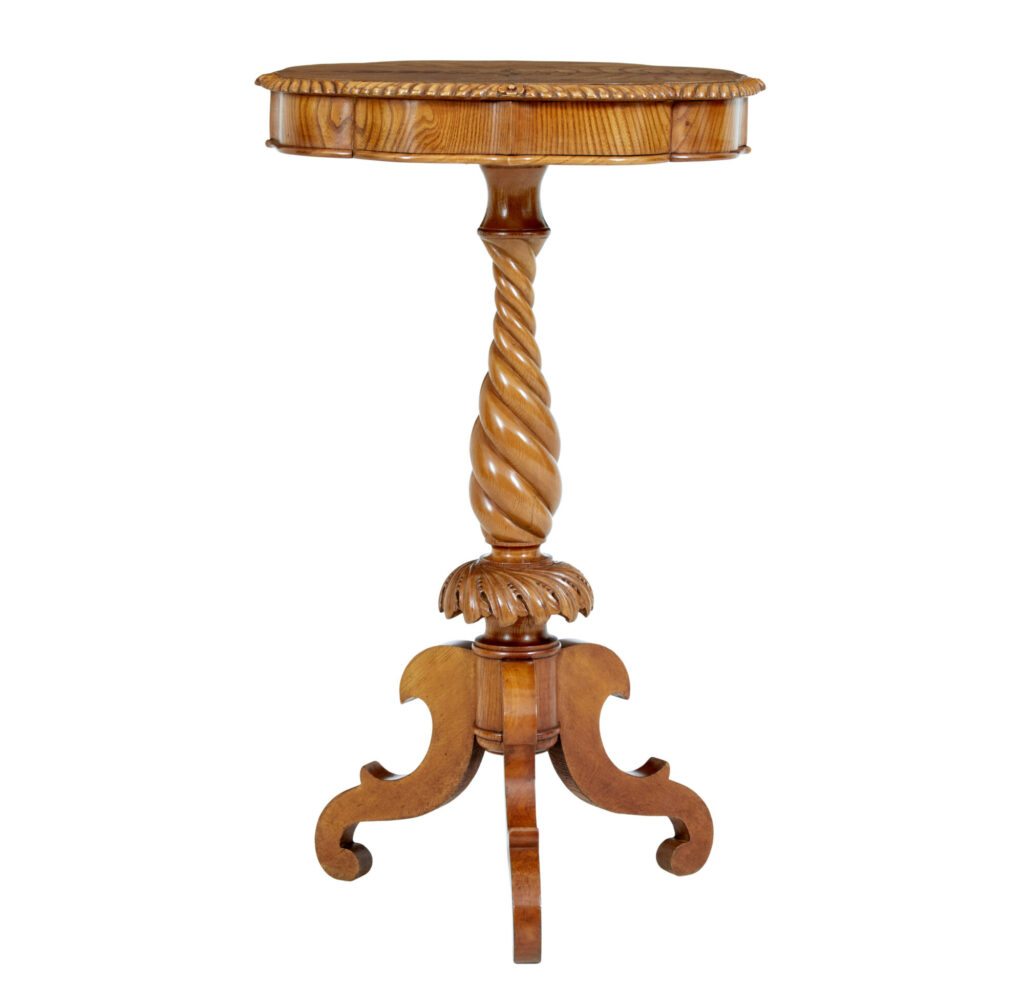 SWEDISH 19TH CENTURY SMALL ELM OCCASIONAL TABLE