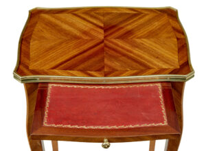 Pair of Early 20th Century French Walnut Side Tables — thumbnail 3