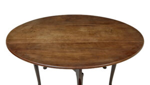 18th Century Chippendale Period Gateleg Dining Table — thumbnail 4