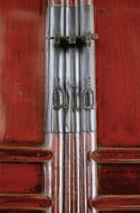 Monumental 19th Century Chinese Red Lacquer Cupboard — thumbnail 3