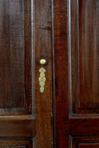 18th Century English Oak House Keepers Cupboard — thumbnail 2