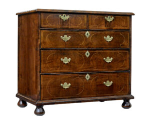 17TH CENTURY WILLIAM AND MARY INLAID WALNUT CHEST OF DRAWERS