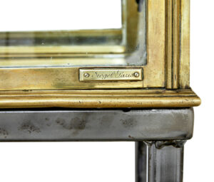 French 1920’s Brass Glazed Shop Display Cabinet by Siegel — thumbnail 6