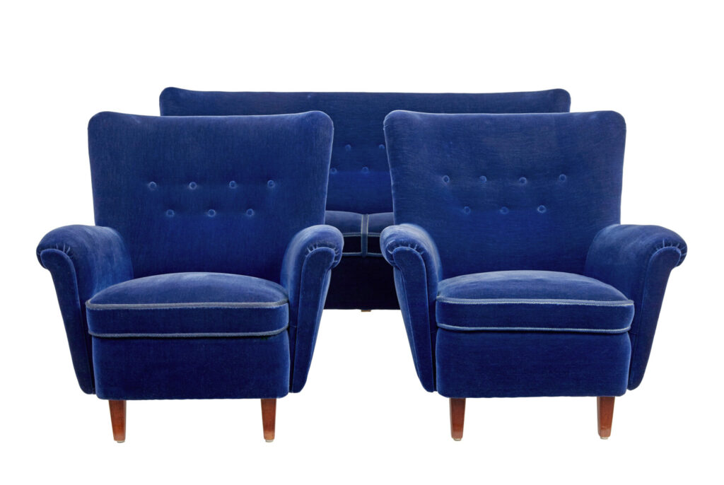 Fine Mid 20th Century Blue 3 Piece Suite