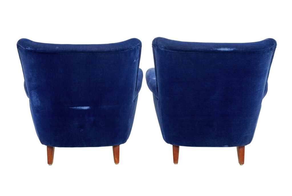 Fine Mid 20th Century Blue 3 Piece Suite — image 10