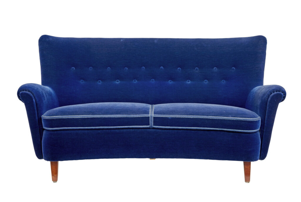 Fine Mid 20th Century Blue 3 Piece Suite — image 8