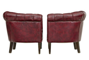 Pair of Mid 20th Century Red Leather Club Armchairs — thumbnail 4