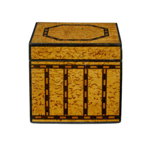 Decorative Early 20th Century Burr Birch Inlaid Box — thumbnail 5