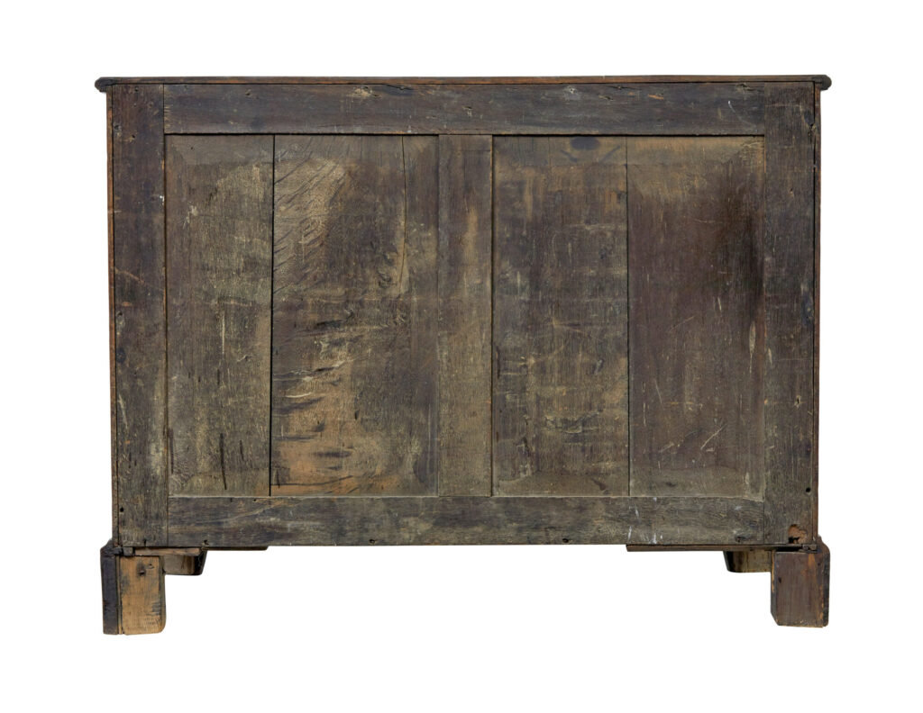 18th Century George Iii Mahogany Serpentine Chest of Drawers — image 3