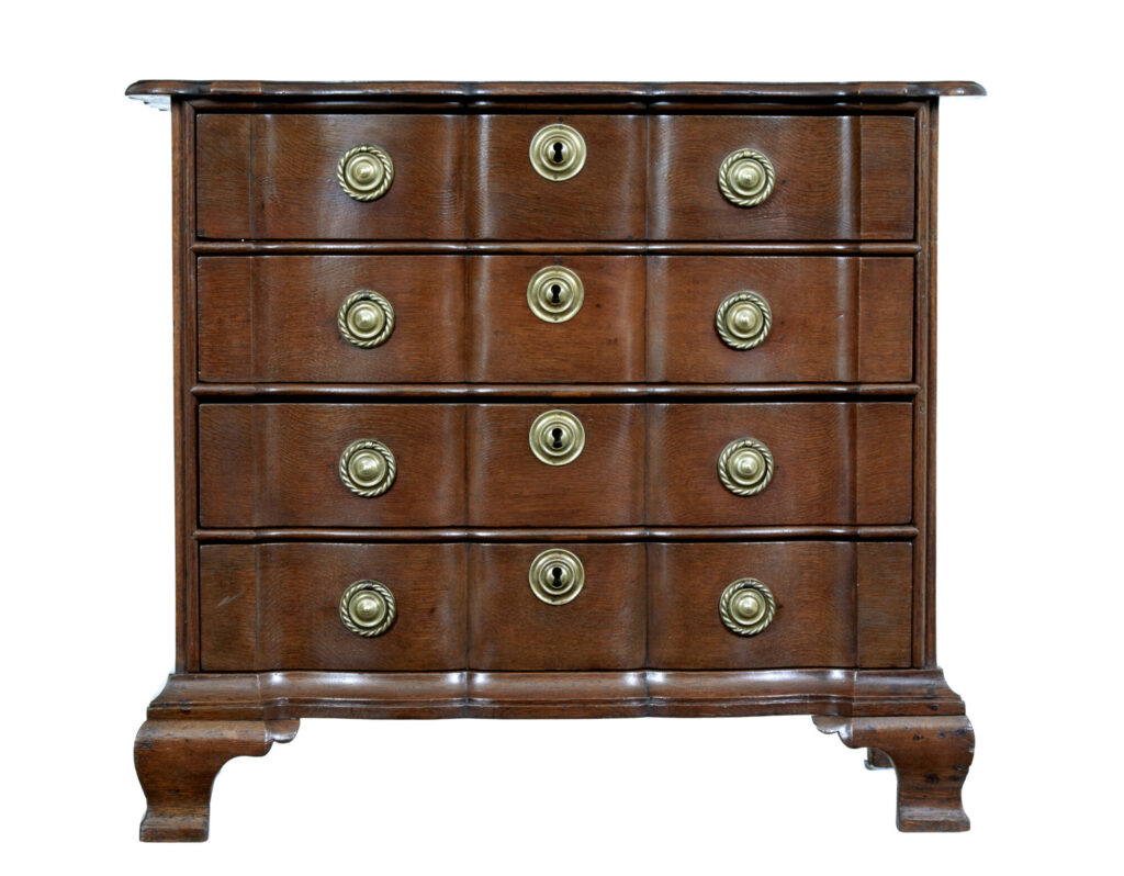 19th Century Shaped Front Oak Chest of Drawers — image 7