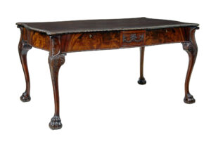 MID 19TH CENTURY ENGLISH PARTNERS DESK IN THE CHIPPENDALE TASTE