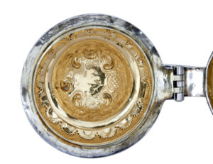 George I Silver Rococo Silver Lidded Tankard by John Penfold — thumbnail 6
