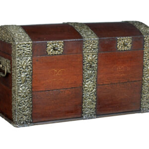 18TH CENTURY DANISH OAK DOME TOP COFFER