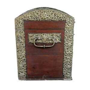 18th Century Danish Oak Dome Top Coffer — thumbnail 7