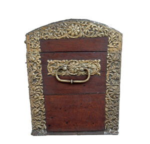 18th Century Danish Oak Dome Top Coffer — thumbnail 5