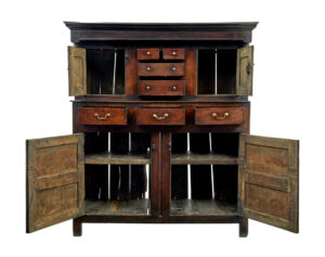 17th Century Carved Oak Welsh Court Cupboard — thumbnail 5