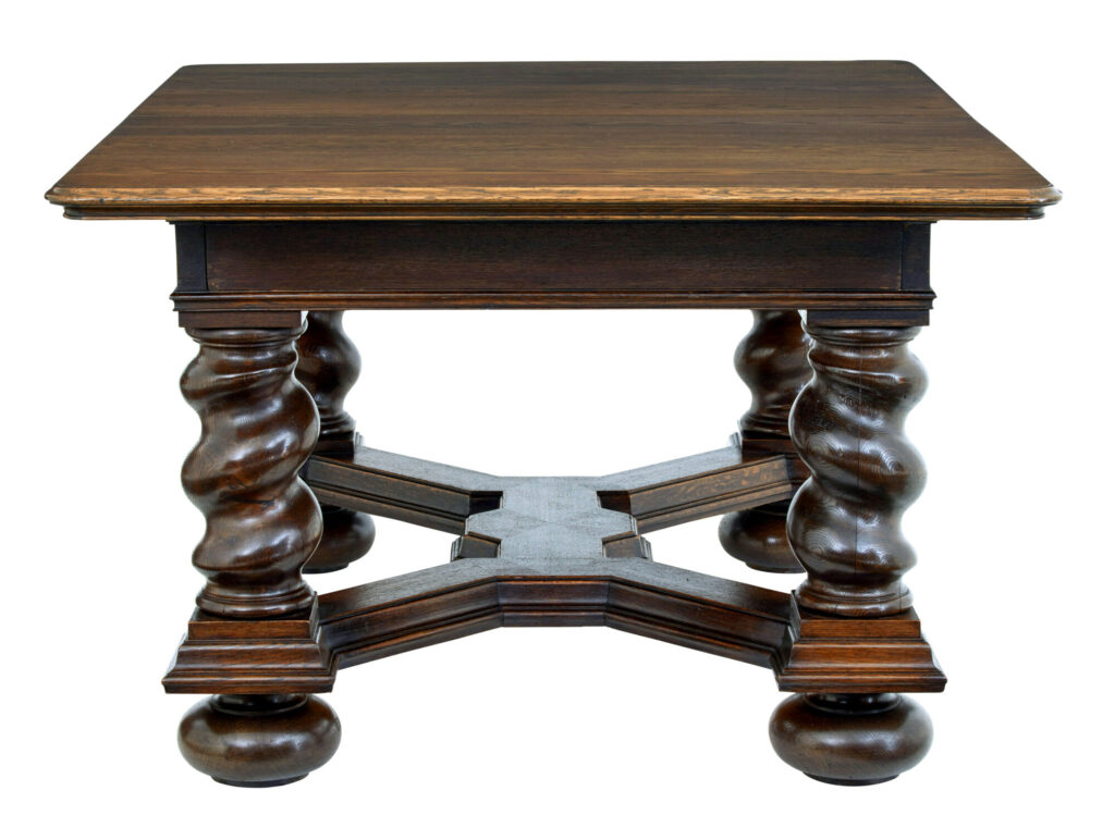 Early 20th Century Oak Extending Dining Table — image 9