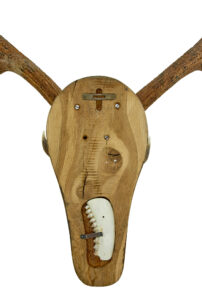 Decorative Pair of Wall Mount Antlers — thumbnail 2