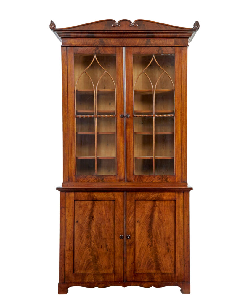 Fine Quality Early 19th Century Flame Mahogany Bookcase — image 1
