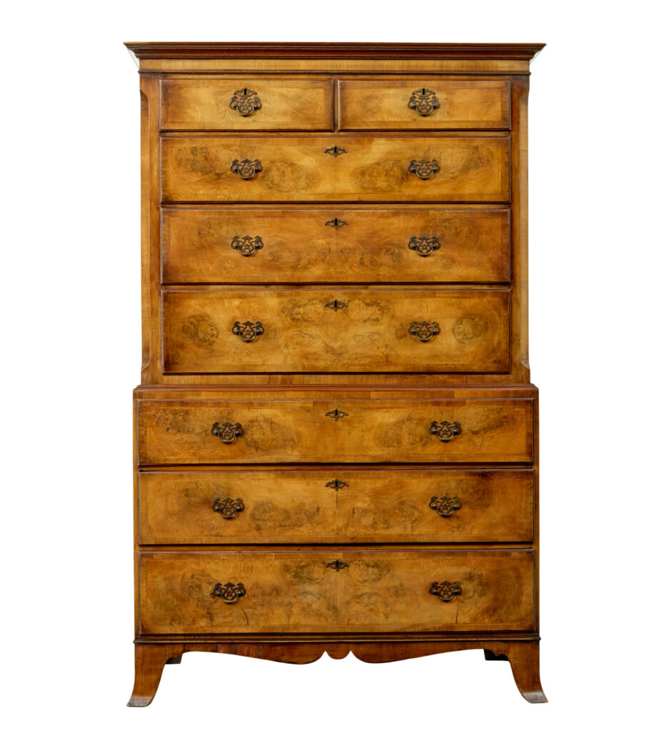 Late Georgian 19th Century Walnut Chest on Chest — image 8