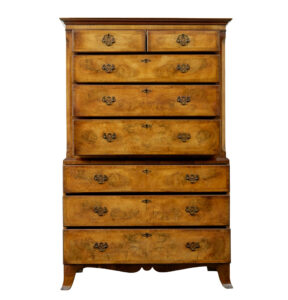 Late Georgian 19th Century Walnut Chest on Chest — thumbnail 7