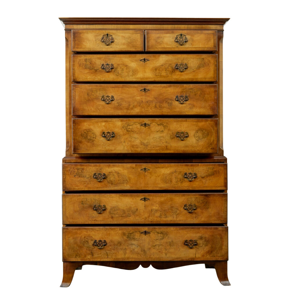 Late Georgian 19th Century Walnut Chest on Chest — image 7