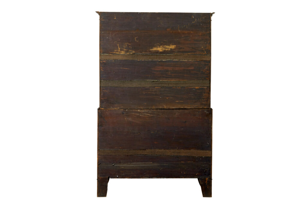 Late Georgian 19th Century Walnut Chest on Chest — image 5