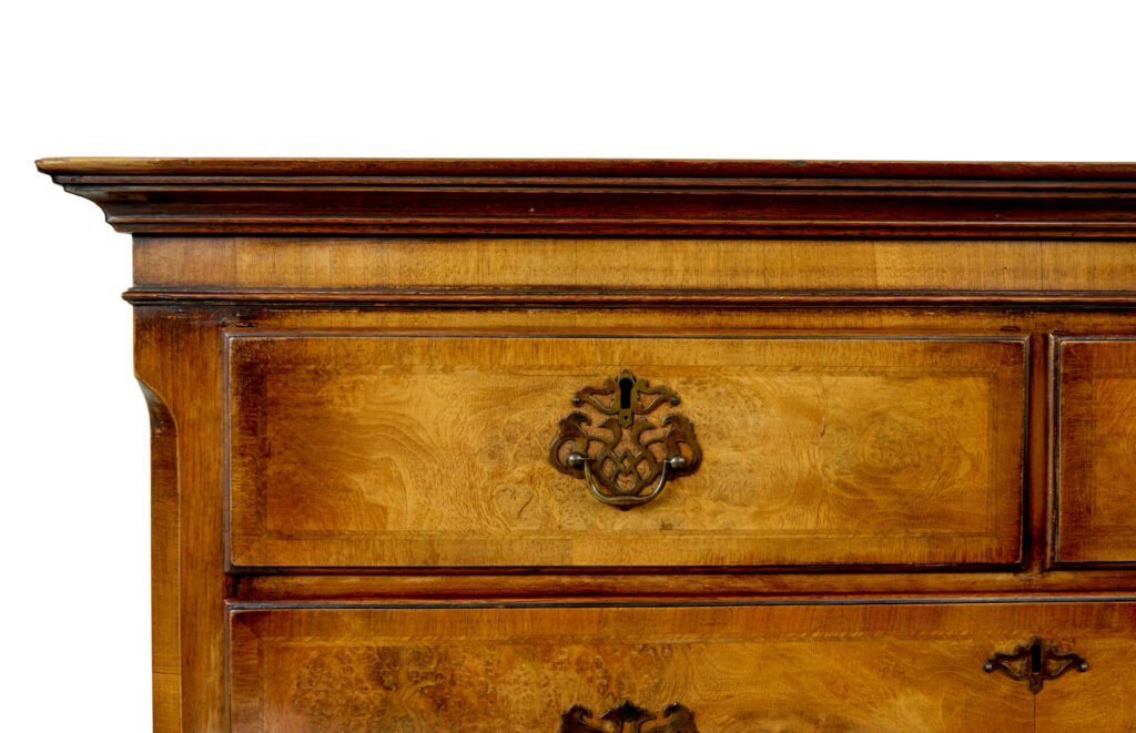 Late Georgian 19th Century Walnut Chest on Chest — image 3